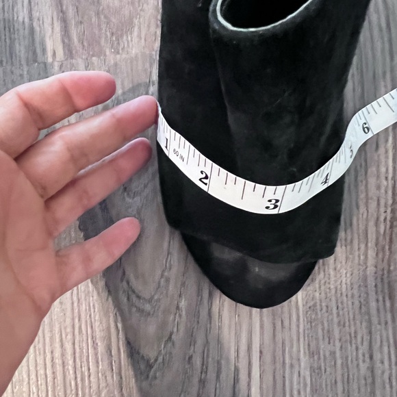 Size 4 Black Sewed Block Heel Slides - Picture 14 of 16